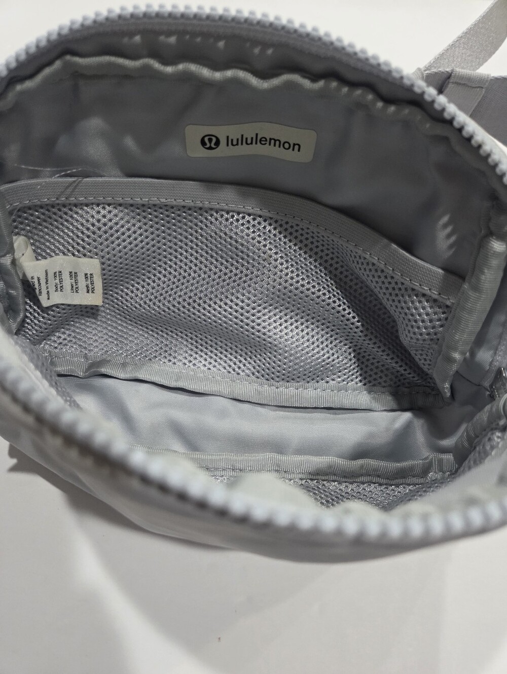 lululemon athletica Light Gray Camo Mini Belt Bag - Picture 4 of 8